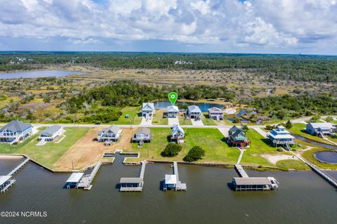 A home in Sneads Ferry