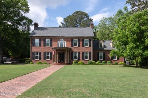 A home in Farmville