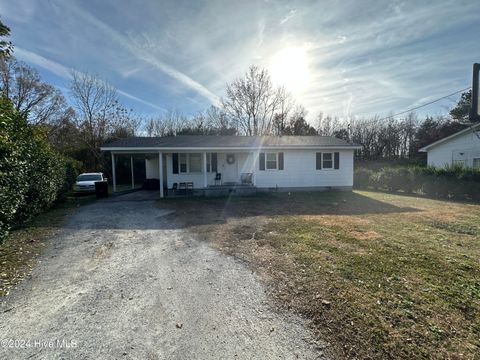 A home in Farmville