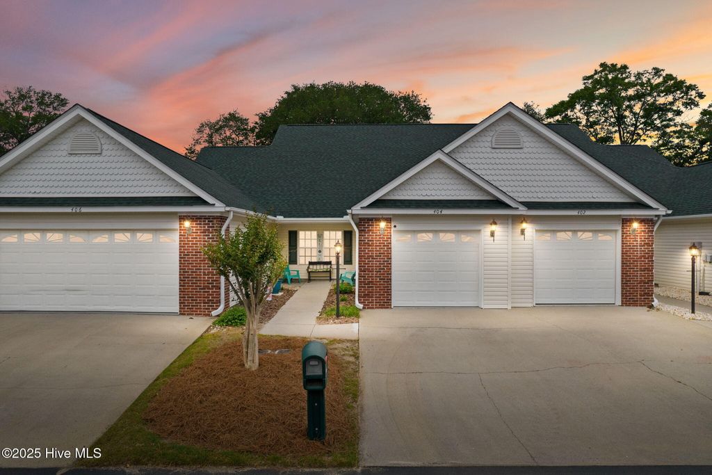 Photo of 404 Sunset Oaks Lane, Sunset Beach, NC 28468 (MLS # 100505691)