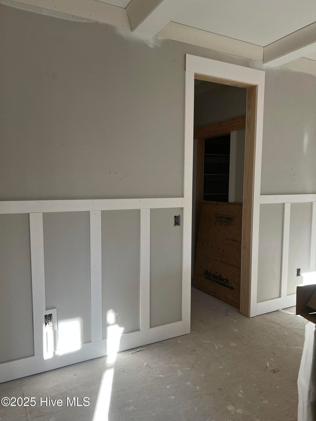 Photo of 370 Michael Road, Whispering Pines, NC 28327 (MLS # 100542995)