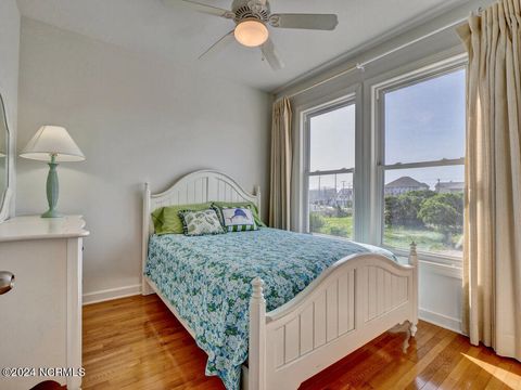 A home in Topsail Beach