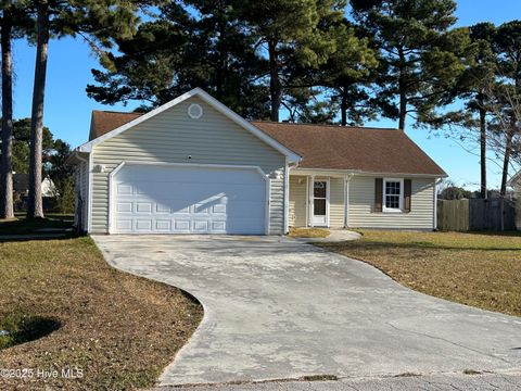 Tiny photo for 203 Zachary Lane, Hubert, NC 28539 (MLS # 100539214)