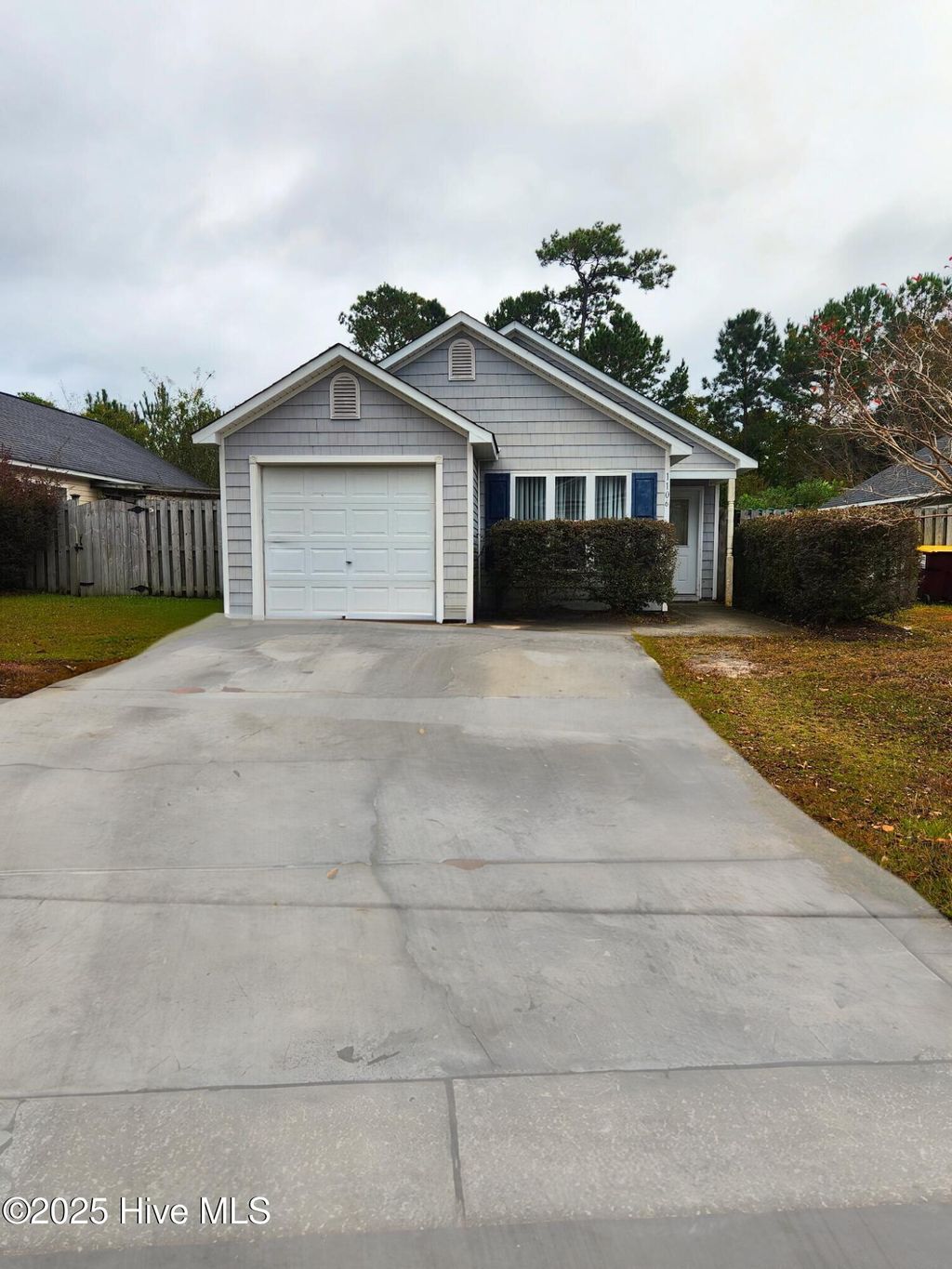 Photo of 1106 Loman Lane, Wilmington, NC 28412 (MLS # 100539007)
