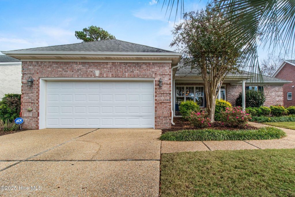 Photo of 1106 Veranda Court, Leland, NC 28451 (MLS # 100540610)