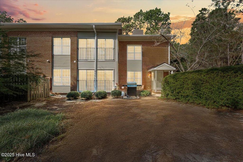 Photo of 13 Pinehurst Manor Dr #E, Pinehurst, NC 28374 (MLS # 100538000)