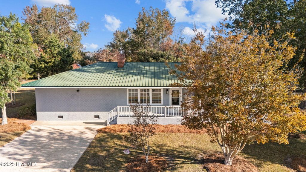 Photo of 10827 County Home Road, Ayden, NC 28513 (MLS # 100537787)