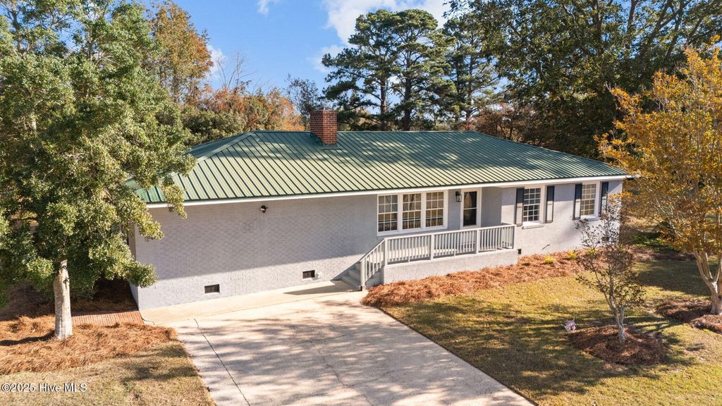 Photo of 10827 County Home Road, Ayden, NC 28513 (MLS # 100537787)