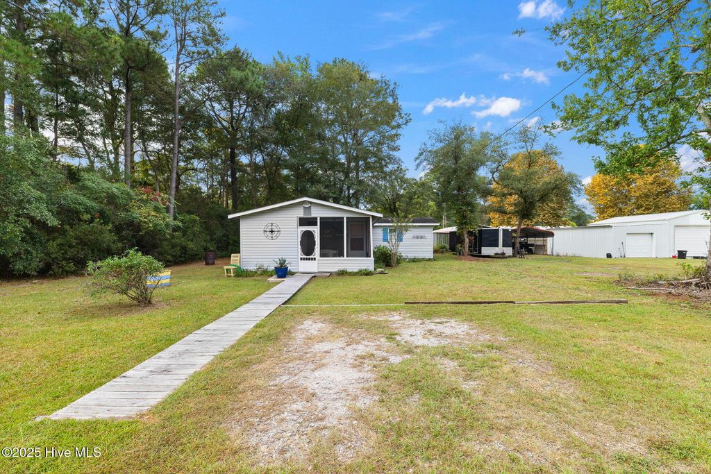 Photo of 669 Gervais Street SE, Bolivia, NC 28422 (MLS # 100531494)