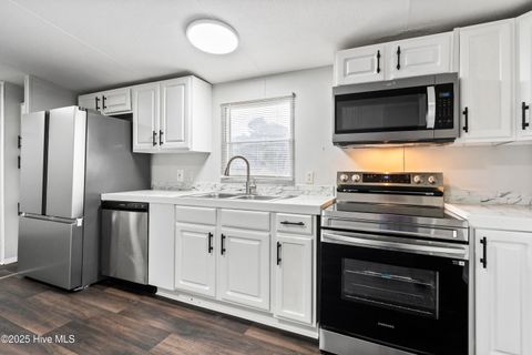 Tiny photo for 836 Belgrade Swansboro Road, Stella, NC 28582 (MLS # 100535614)