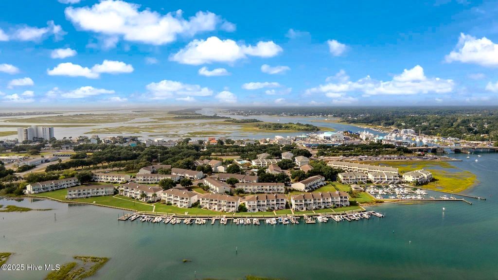 Photo of 128 Captains Court, Wrightsville Beach, NC 28480 (MLS # 100532903)