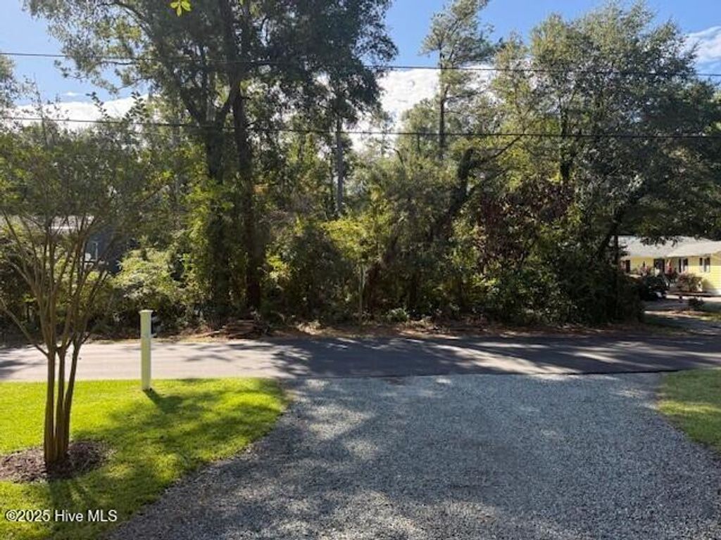 Photo of 7409 Sound Drive, Emerald Isle, NC 28594 (MLS # 100535754)