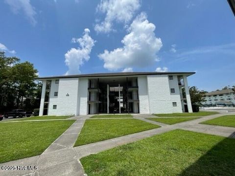 Tiny photo for 458 Racine Drive #Unit C109, Wilmington, NC 28403 (MLS # 100538629)