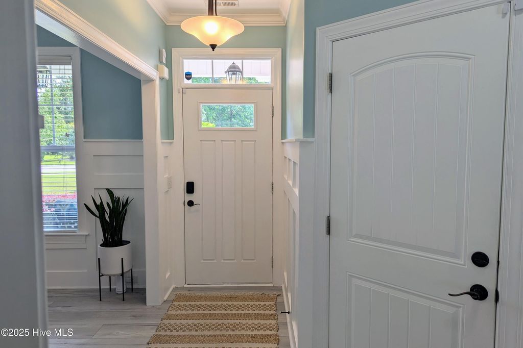 Photo of 502 Vanderhorst Avenue, Shallotte, NC 28470 (MLS # 100512368)