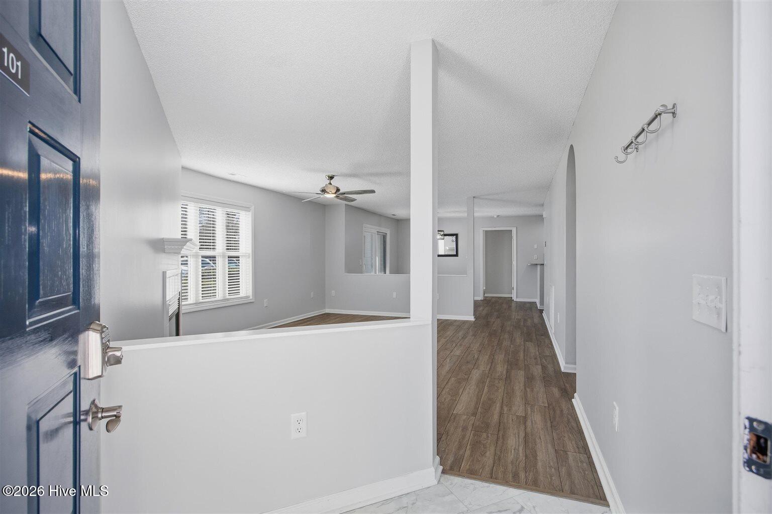 4154 Breezewood Drive Apt 101