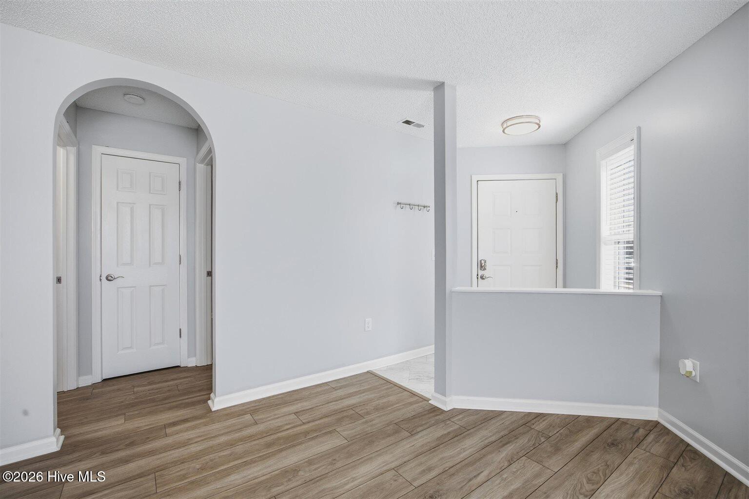 4154 Breezewood Drive Apt 101