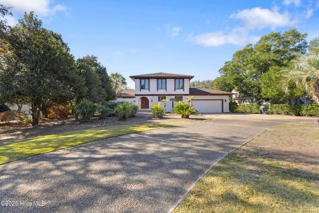 Photo of 8912 Shipwatch Drive, Wilmington, NC 28412 (MLS # 100541018)