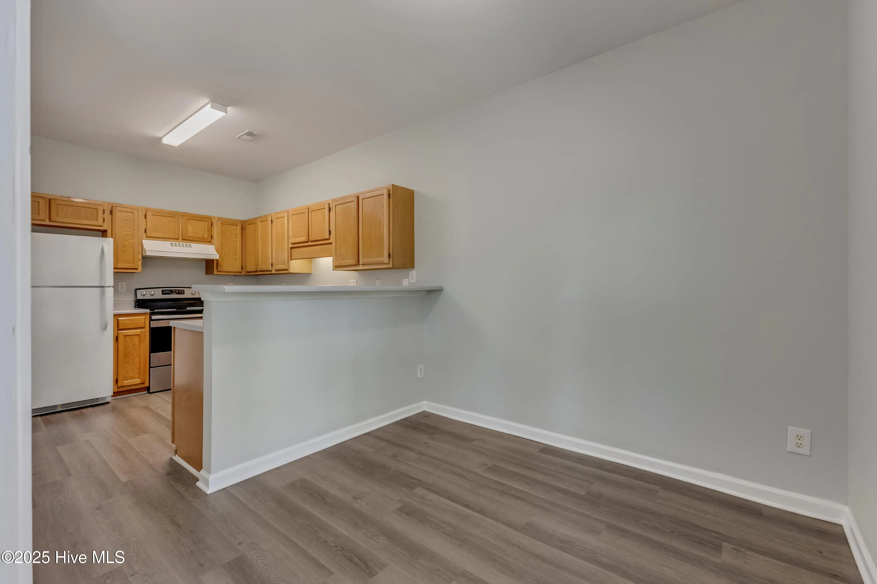 Wilmington, North Carolina 28405, United States, 3 Bedrooms Bedrooms, ,2 BathroomsBathrooms,Residential,Active,154834