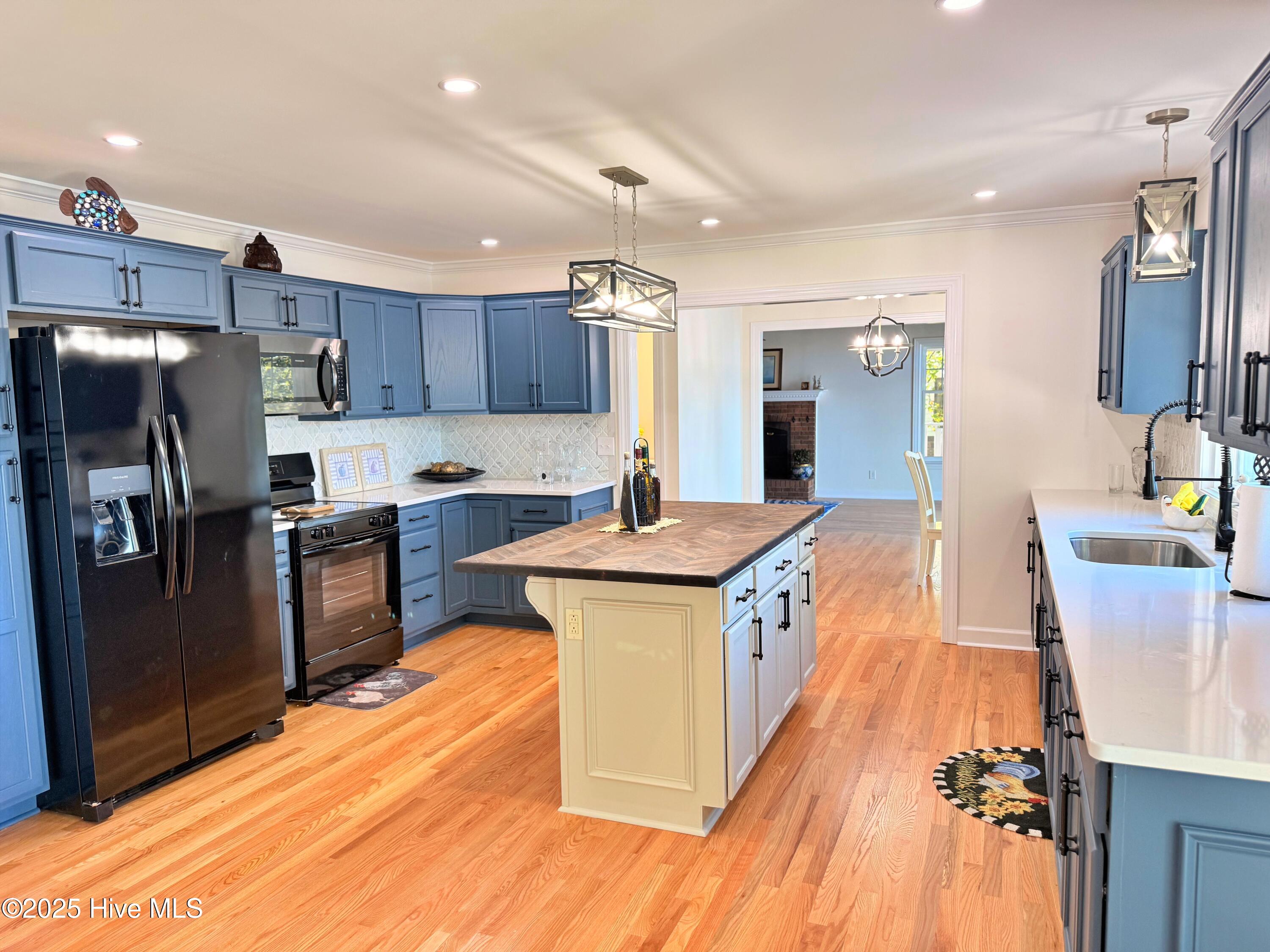 273 W Rock Creek Road