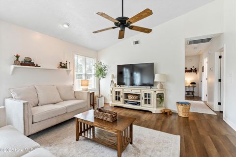 Tiny photo for 100 Avon Drive, Hubert, NC 28539 (MLS # 100535877)
