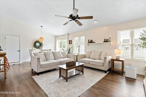 Tiny photo for 100 Avon Drive, Hubert, NC 28539 (MLS # 100535877)