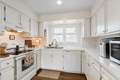 Tiny photo for 100 Avon Drive, Hubert, NC 28539 (MLS # 100535877)