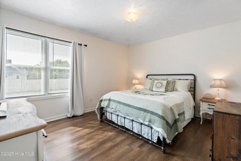 Tiny photo for 100 Avon Drive, Hubert, NC 28539 (MLS # 100535877)