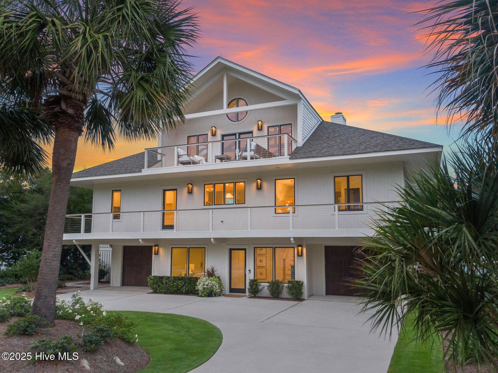 Photo of 28 Sandy Point, Wilmington, NC 28411 (MLS # 100530519)