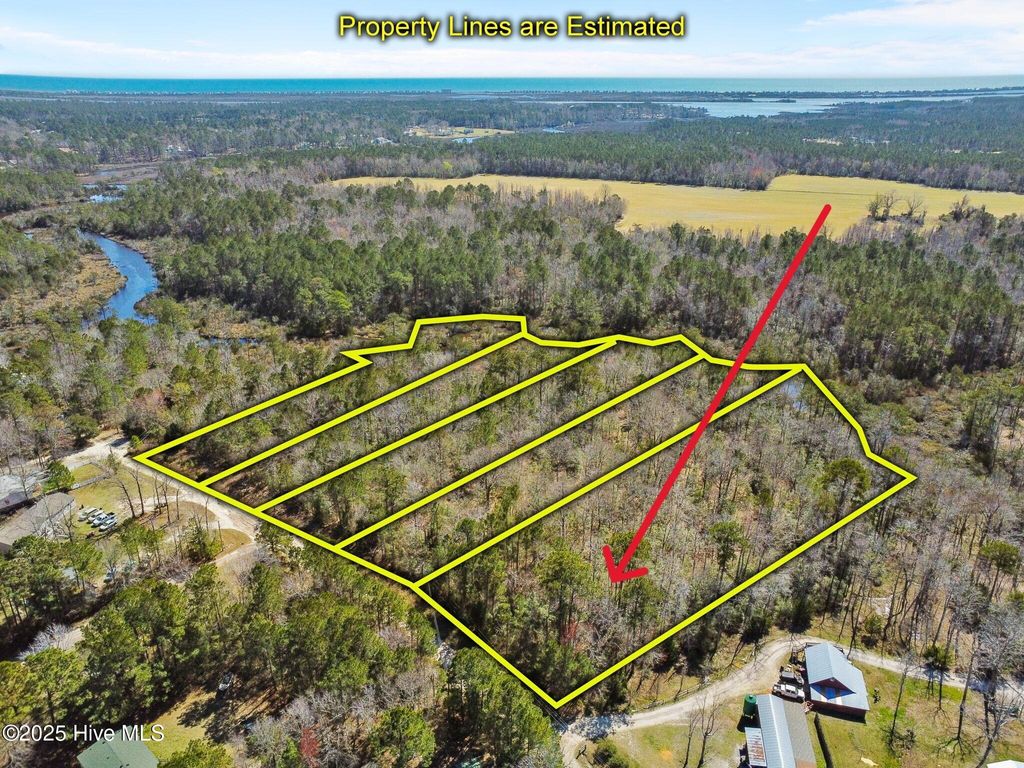 Photo of 310 Clearview Drive, Holly Ridge, NC 28445 (MLS # 100493320)