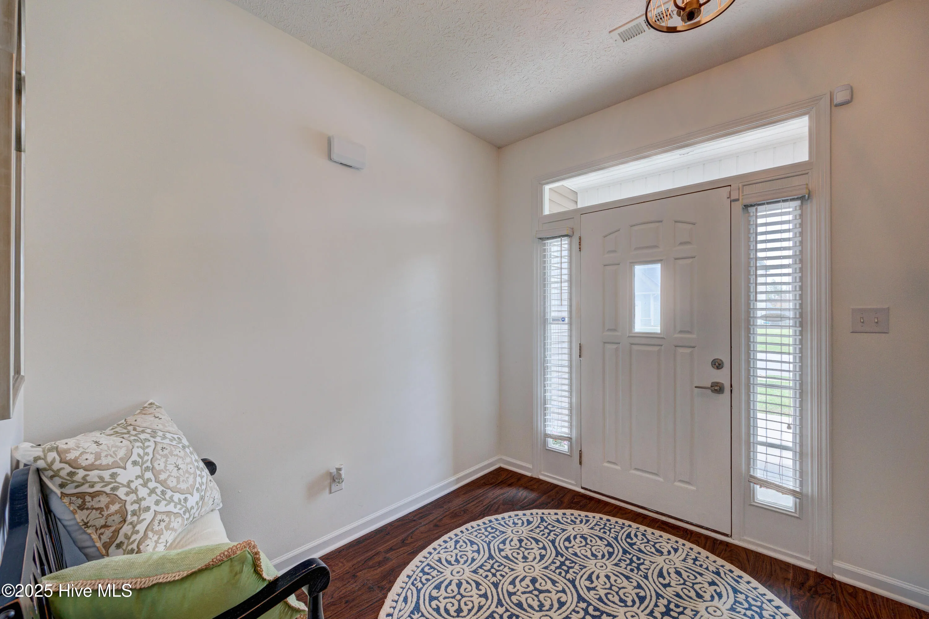 New Bern, North Carolina 28562, United States, 5 Bedrooms Bedrooms, ,4 BathroomsBathrooms,Residential,Pending,101462