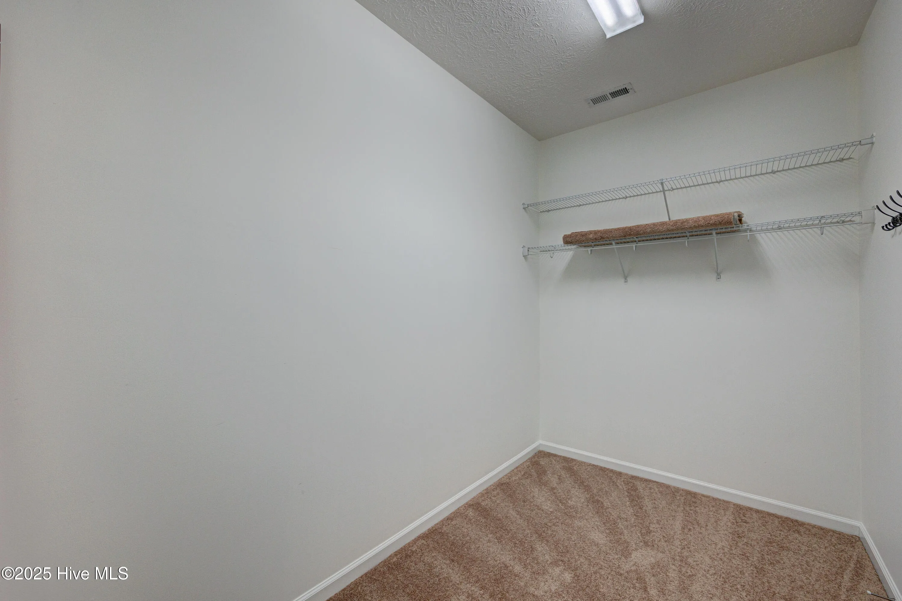 New Bern, North Carolina 28562, United States, 5 Bedrooms Bedrooms, ,4 BathroomsBathrooms,Residential,Pending,101462