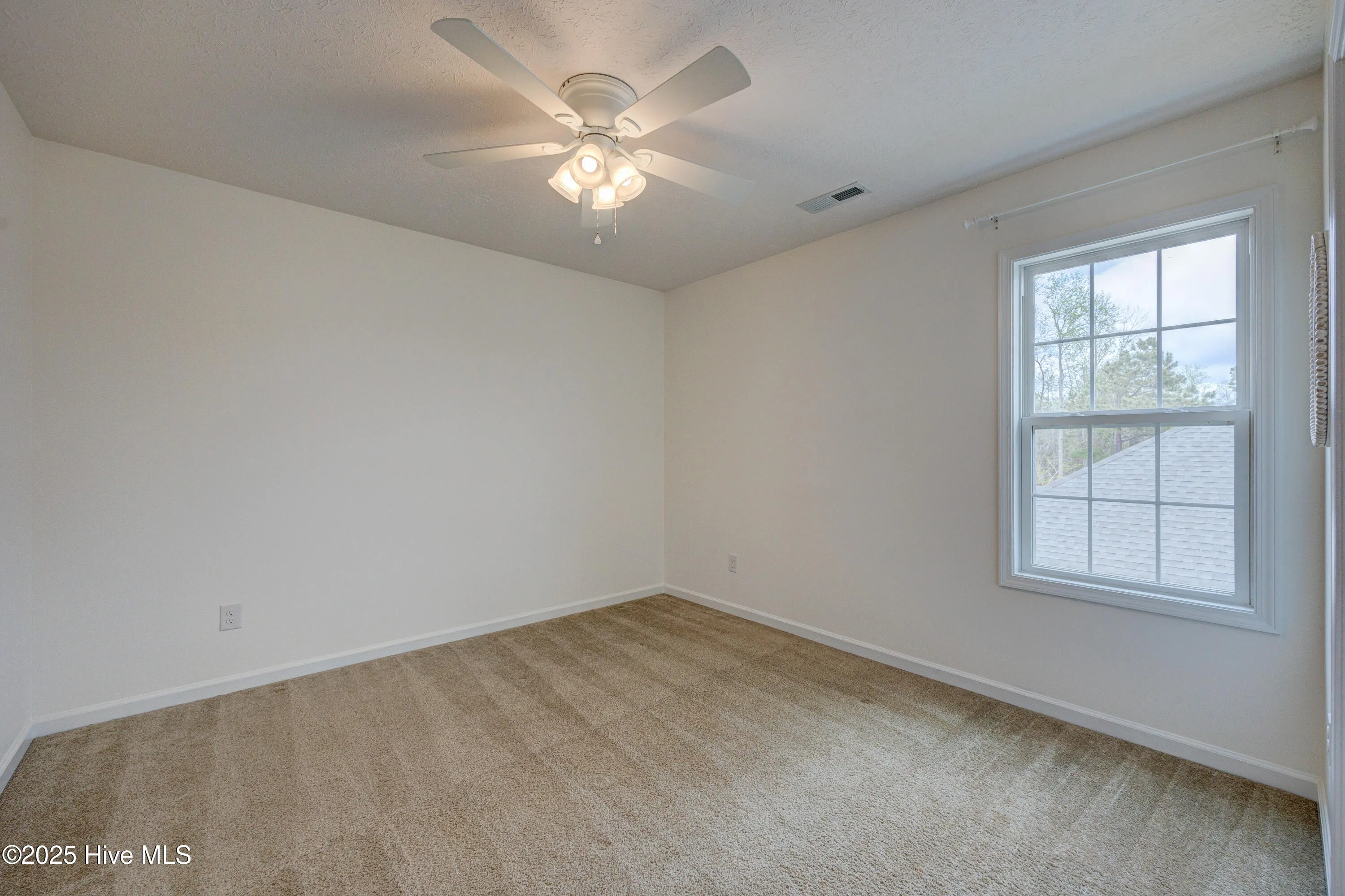 New Bern, North Carolina 28562, United States, 5 Bedrooms Bedrooms, ,4 BathroomsBathrooms,Residential,Pending,101462