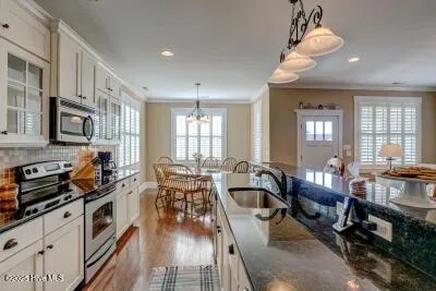 Holly Ridge, North Carolina 28445, United States, 3 Bedrooms Bedrooms, ,2 BathroomsBathrooms,Residential,Active,101355