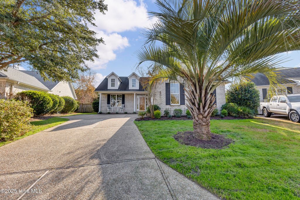 Photo of 1106 Garden Club Way, Leland, NC 28451 (MLS # 100542257)