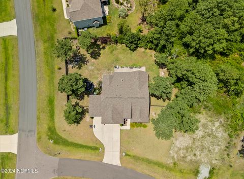 A home in Sneads Ferry