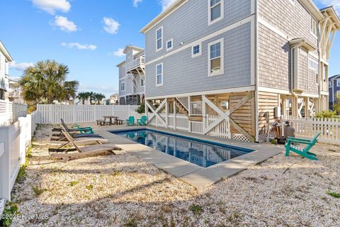 A home in Oak Island