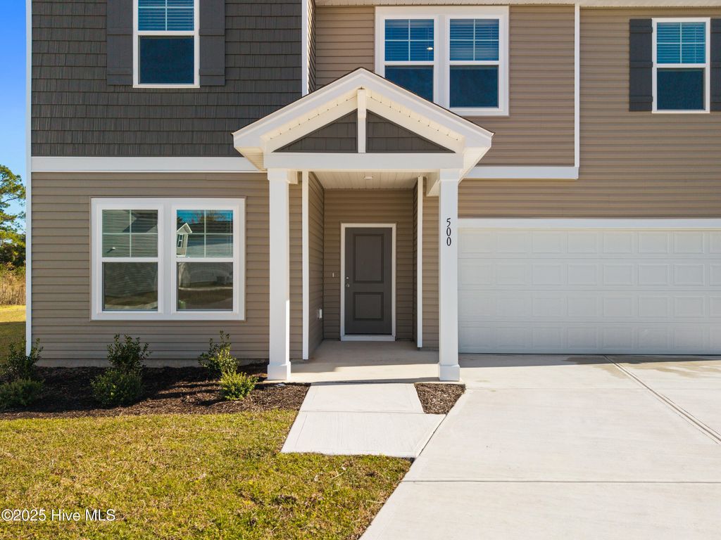 Photo of 500 Sandy Hollow Drive, Jacksonville, NC 28540 (MLS # 100533510)