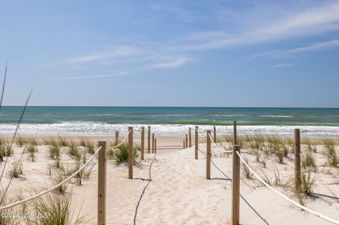 A home in Emerald Isle