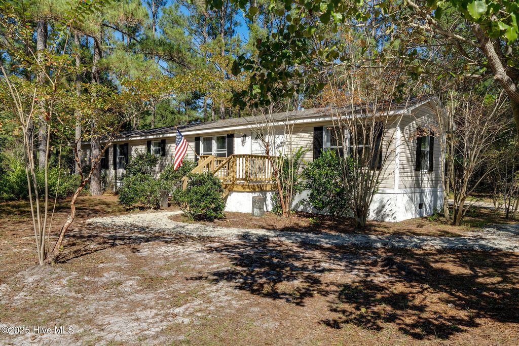 Photo of 291 Creekstone Trail, Rocky Point, NC 28457 (MLS # 100538910)