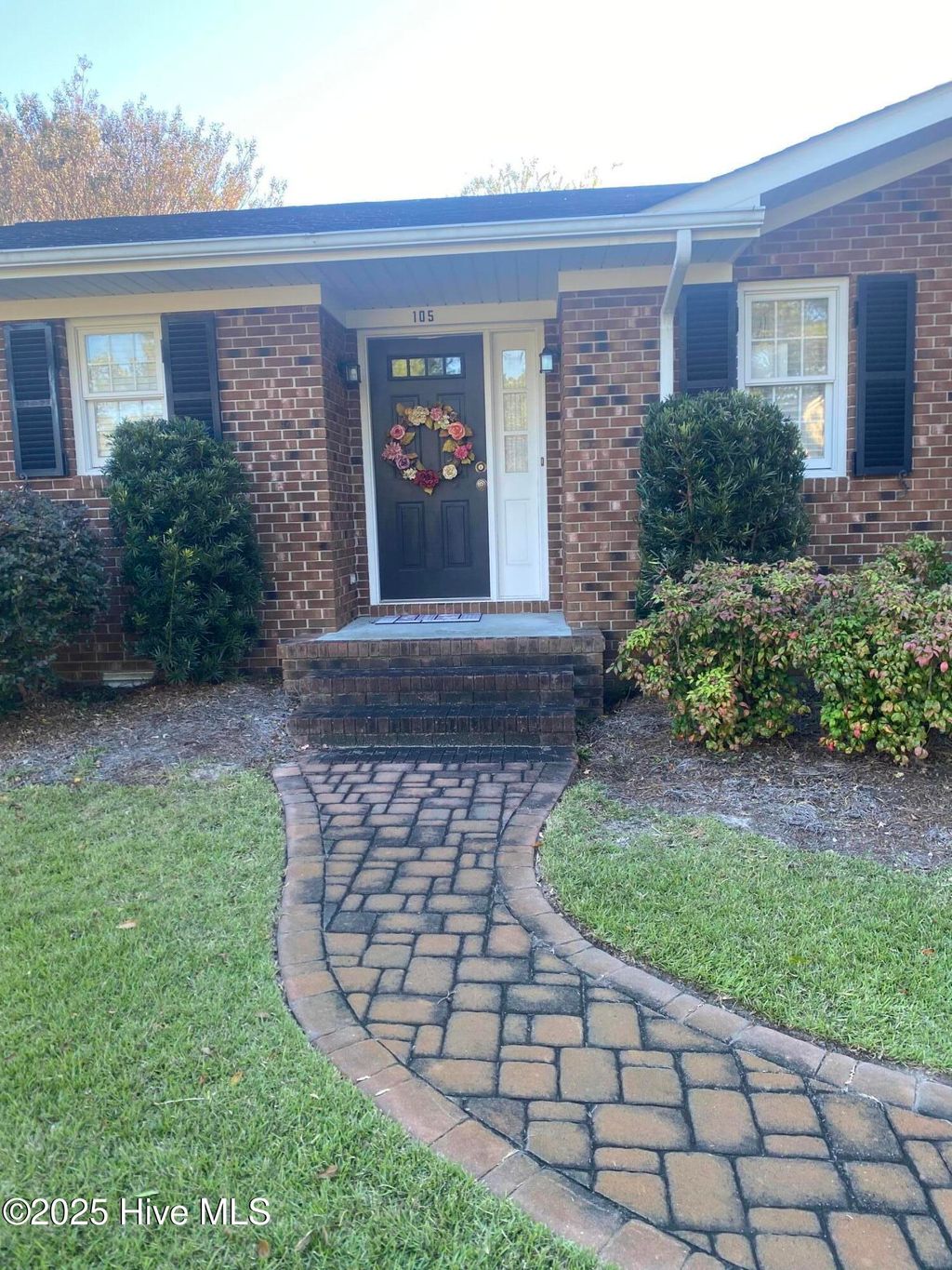 Photo of 105 Sandpiper Drive, Newport, NC 28570 (MLS # 100537866)