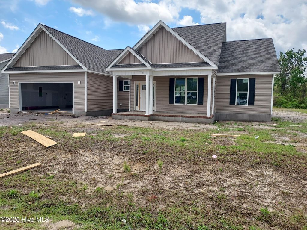 Photo of 664 Bright Harvest Drive, Maysville, NC 28555 (MLS # 100519731)
