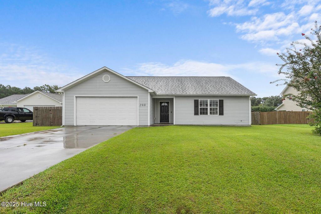 Photo of 208 Cherry Blossom Drive, Richlands, NC 28574 (MLS # 100526275)