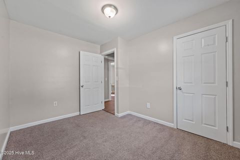 Tiny photo for 304 Sheffield Road, Jacksonville, NC 28546 (MLS # 100543026)