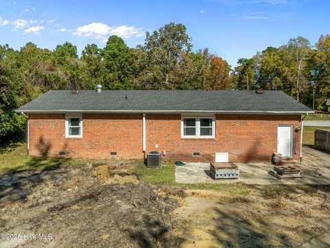 Tiny photo for 304 Sheffield Road, Jacksonville, NC 28546 (MLS # 100543026)