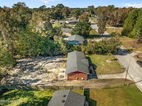 Tiny photo for 304 Sheffield Road, Jacksonville, NC 28546 (MLS # 100543026)