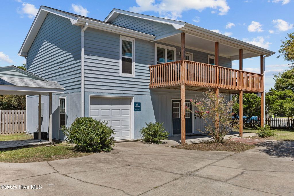 Photo of 210 Bayview Drive, North Topsail Beach, NC 28460 (MLS # 100528402)