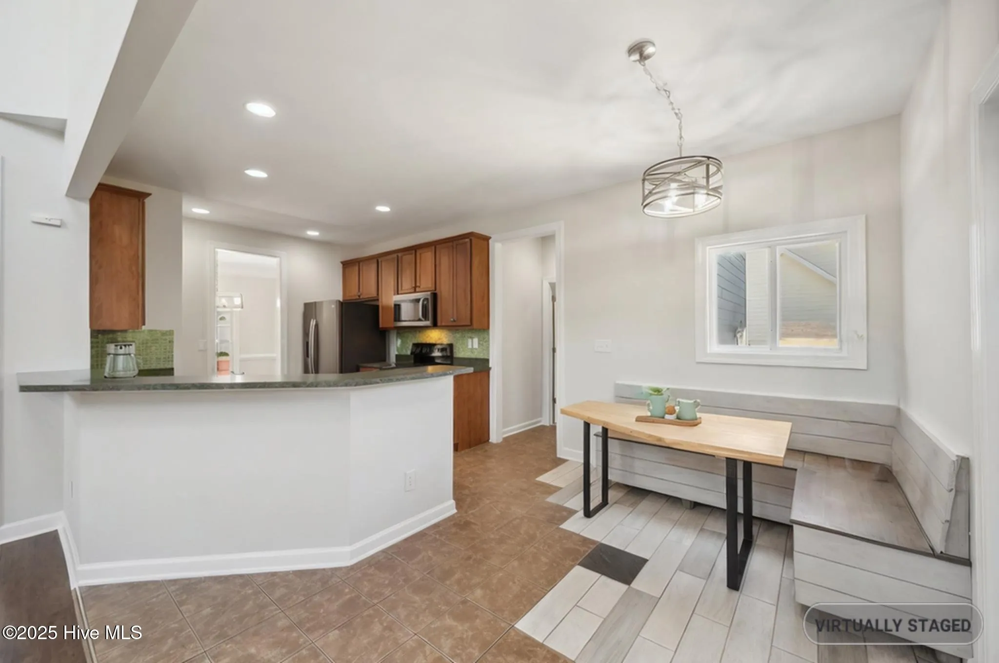 Wilmington, North Carolina 28411, United States, 3 Bedrooms Bedrooms, ,3 BathroomsBathrooms,Residential,Active,137205