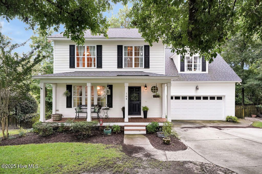 Photo of 164 Morgan Cove Drive, Burgaw, NC 28425 (MLS # 100521524)