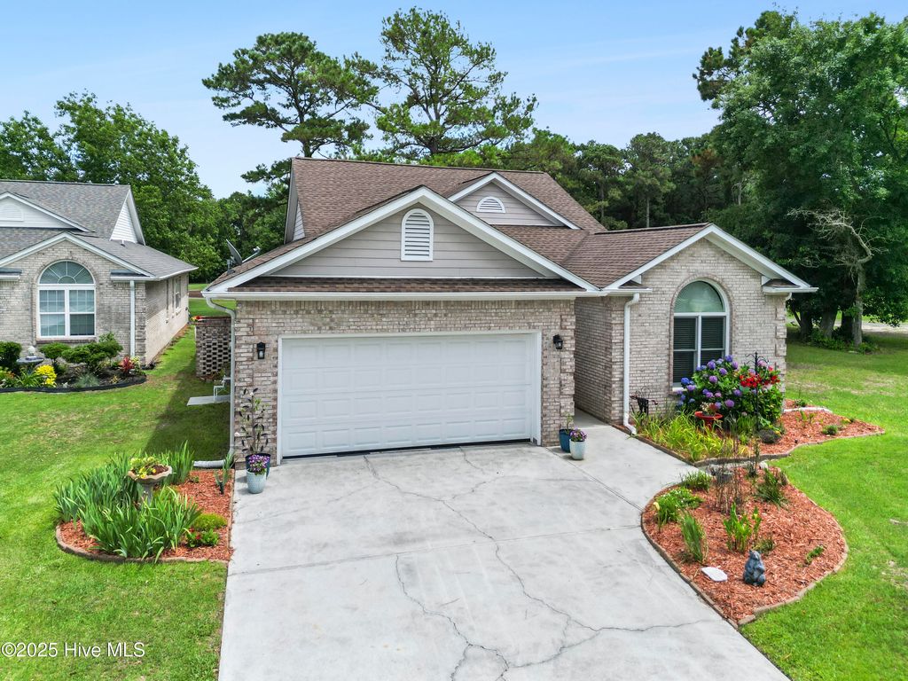 Photo of 106 N Shore Drive, Sneads Ferry, NC 28460 (MLS # 100509035)