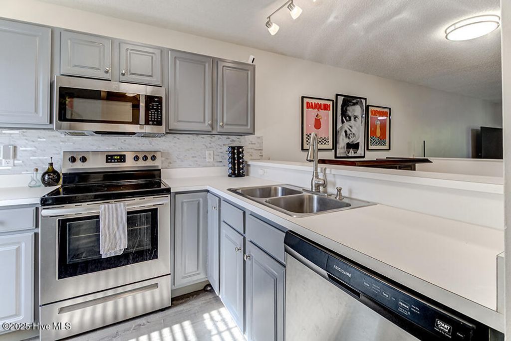 Photo of 4609 Mcclelland Drive #104, Wilmington, NC 28405 (MLS # 100532817)